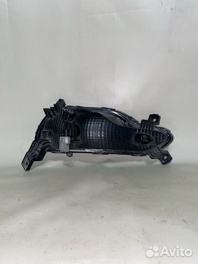 Hyundai Solaris 17- Туманка левая 543