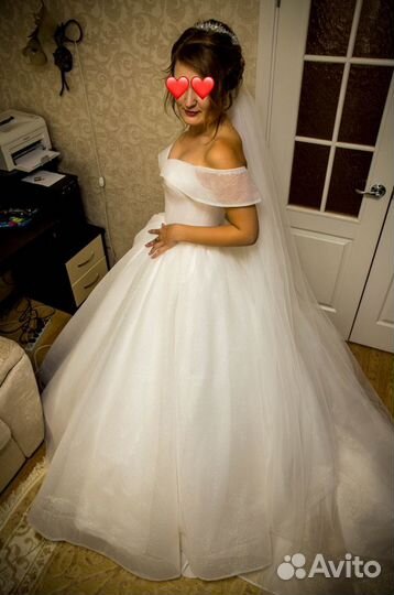 Платье свадебное