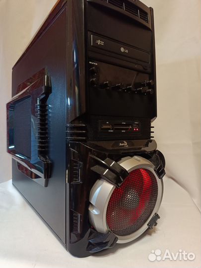 Игровой системный блок i7, 16Гб, SSD