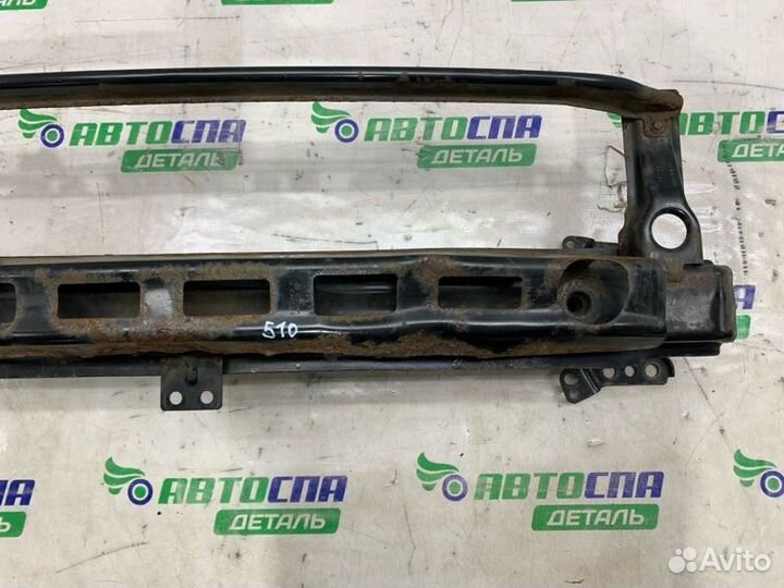 Усилитель бампера передний Volkswagen Golf cayc