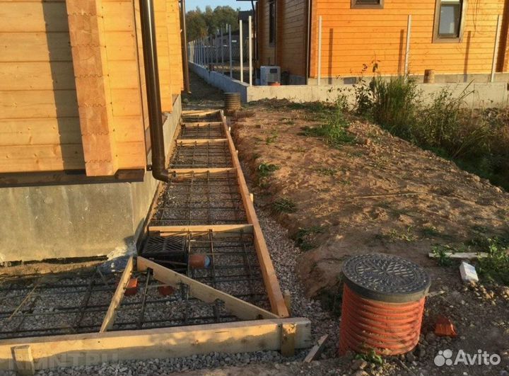 Заливка бетона, фундамент, отмостки