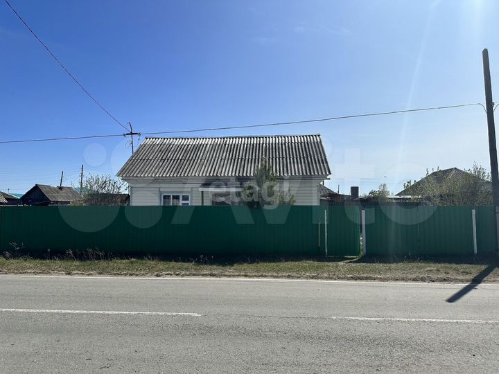 Дом 30,3 м² на участке 2 сот.