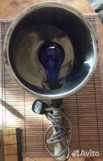 Синяя лампа для прогревания