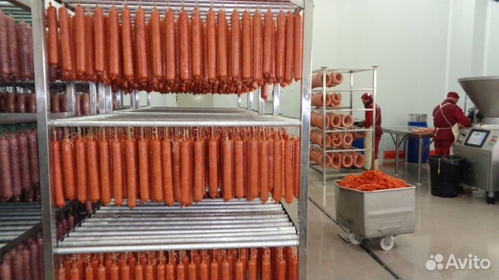 Разнорабочий на колбасное производство