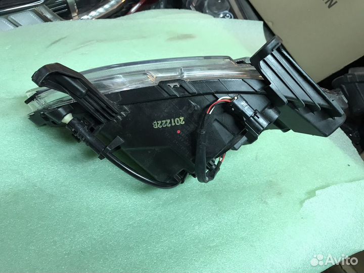 Фара правая птф Hyundai Tucson 3 рестайл