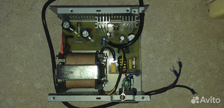 Блок питания для радиоприемника, радиостанции