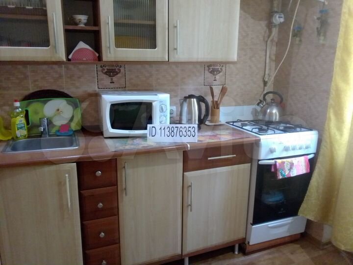 2-к. квартира, 40 м², 1/3 эт.