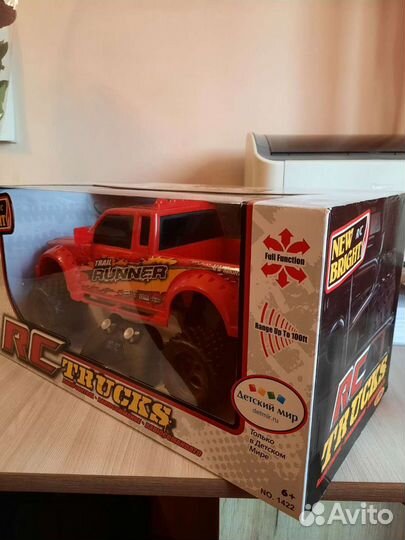 Машинка на радиоуправлении