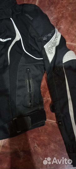 Мотокуртка и мото штаны с защитой