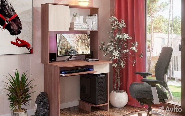 Стол компьютерный