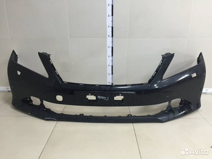 Бампер передний Toyota Camry