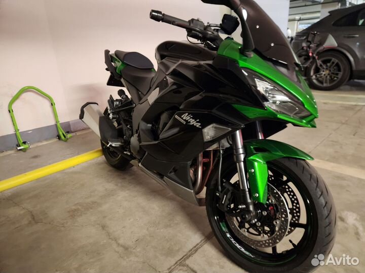 Продам мотоцикл Kawasaki z 1000sx 23года