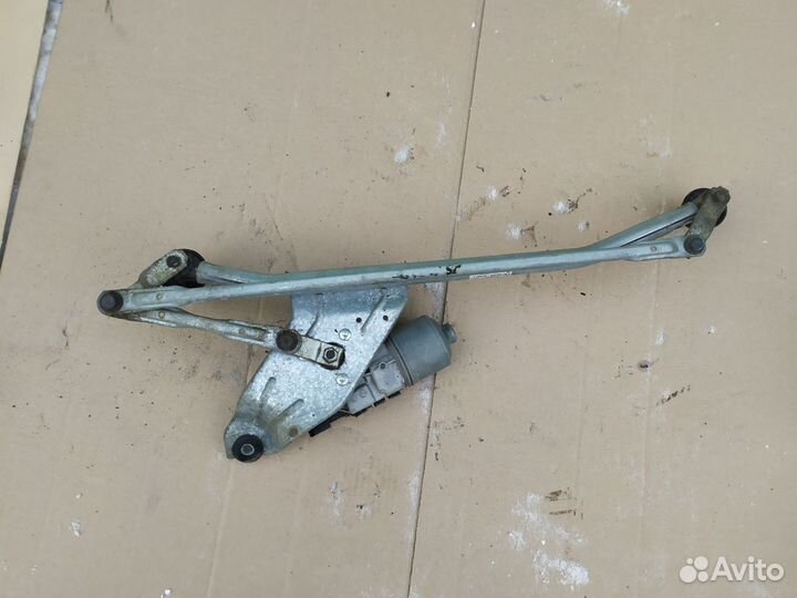 Трапеция дворников Рено Логан