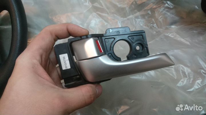 Кнопки, дверные ручки и заглушки на киа рио 3