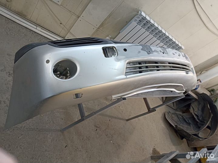 Бампер на lexus RX400h