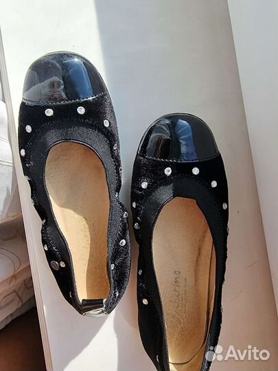 Идеальные туфли балетки с камушками