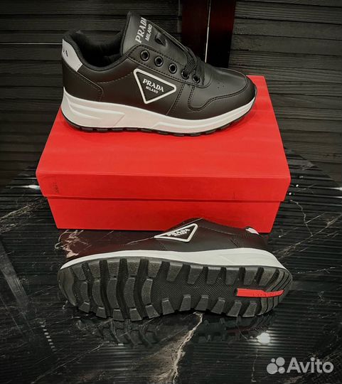 Кроссовки мужские