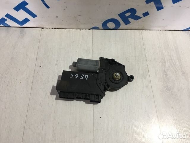 Моторчик стеклоподъёмника задний volkswagen touare