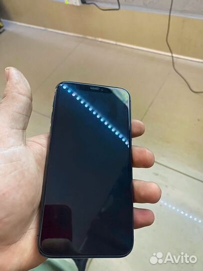 iPhone 11 Pro, 64 ГБ