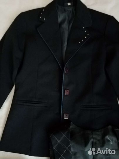 Школьный костюм для девочки