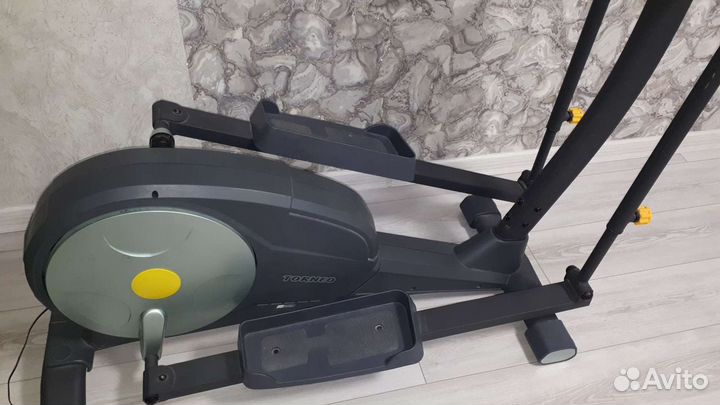 Эллиптический тренажер Torneo Stella C-507