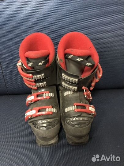 Горнолыжное снаряжение