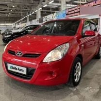 Hyundai i20 1.3 MT, 2010, 165 000 км, с пробегом, цена 597 000 руб.