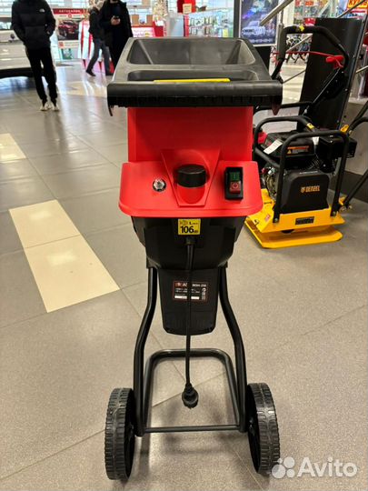 Измельчитель садовый электрический