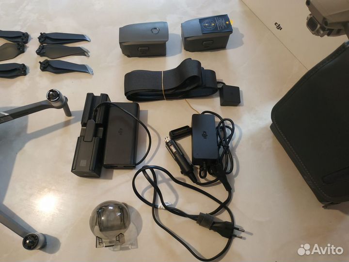 Дрон DJI Mavic 2 pro combo + Smart controller