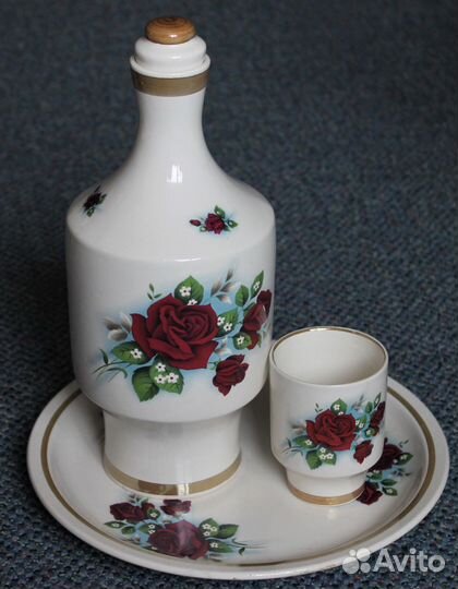 Штоф поднос и стаканчик набор зик Конаково