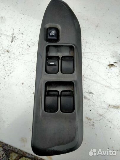 Блок стеклоподъёмников Митсубиси Лансер 9