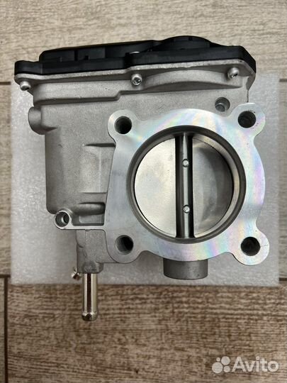 Дроссельная заслонка