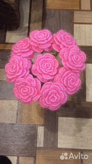 Вязаные крючком розы