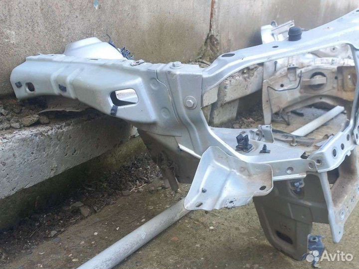 Четверть передняя правая Опель Астра Н