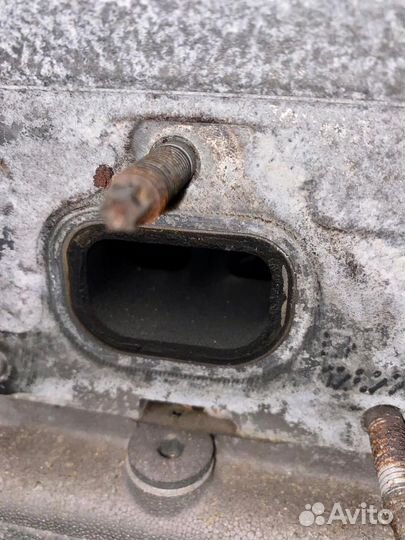 Двигатель контрактный LE5 LE9 2.4 Chevrolet