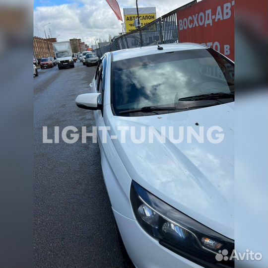 Накладки зеркал Веста Бмв стиль