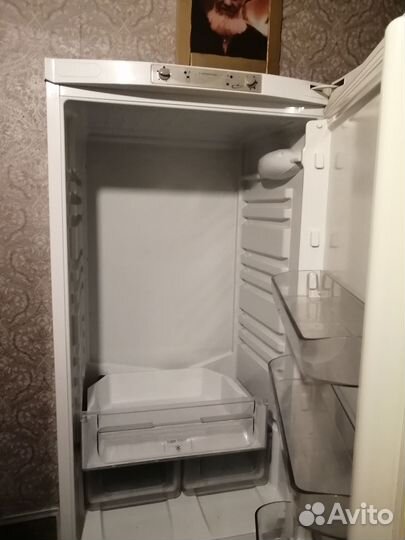 Холодильник бу Hotpoint-Ariston rmba 2185