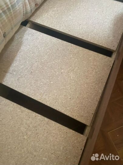 Кровать двухспальная с матрасом