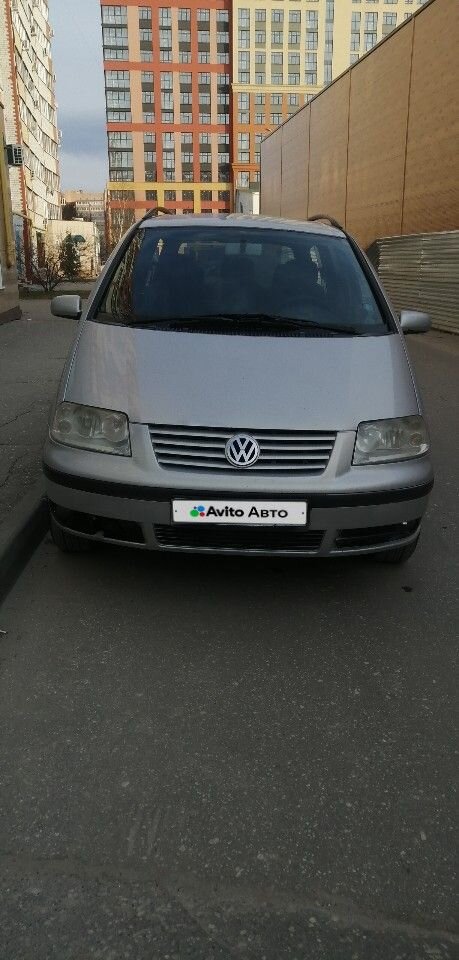Volkswagen Sharan: фото владельца