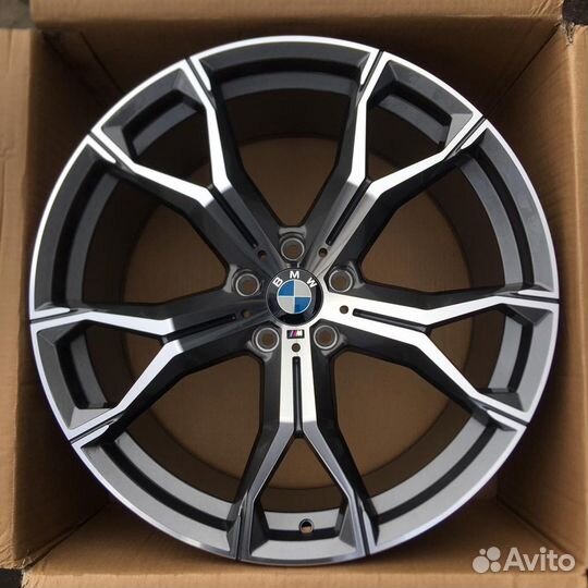 Разноширокие диски R20 на BMW Х5/Х6