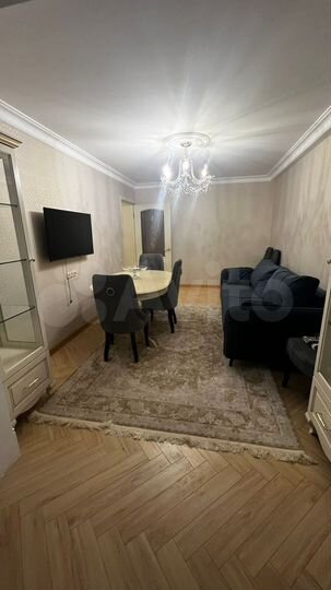 1-к. квартира, 50 м², 1/5 эт.