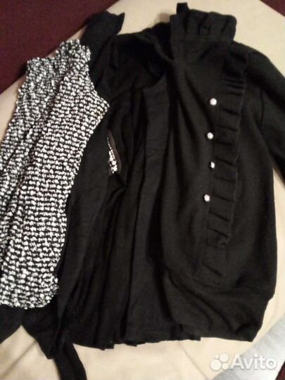 2 коробки женской одежды