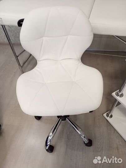 Мебель для наращивания ресниц