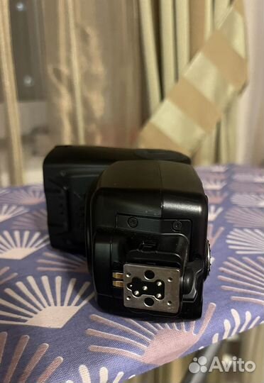 Фотовспышка для nikon SB-700