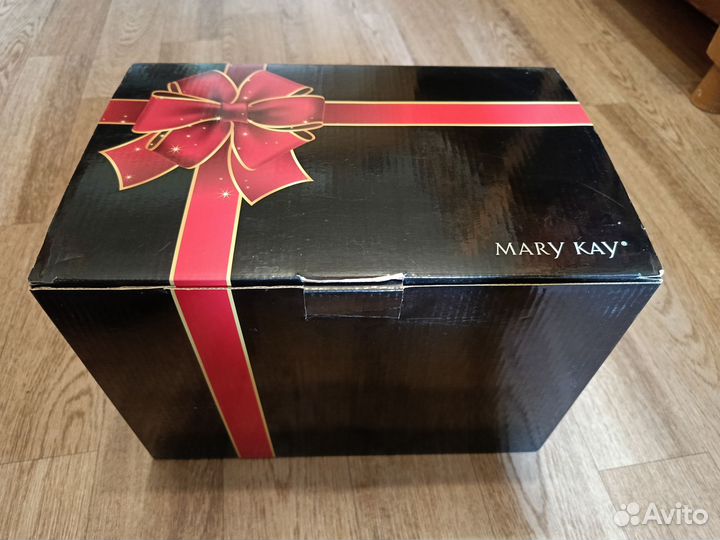 Бьюти кейс для косметики новый Mary Kay