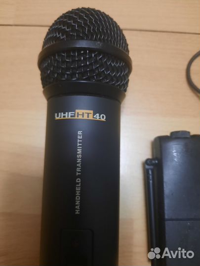 Микрофон AKG HT40