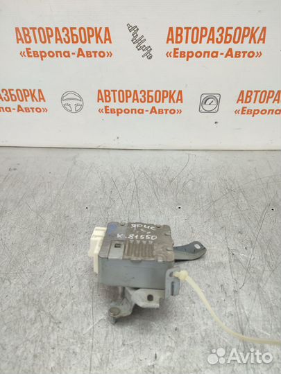 Блок управления эур Toyota Yaris 8965052330