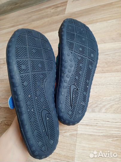 Сандалии детские nike