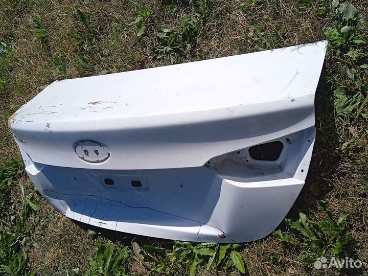 Hyundai Solaris 2 2017 Крышка багажника