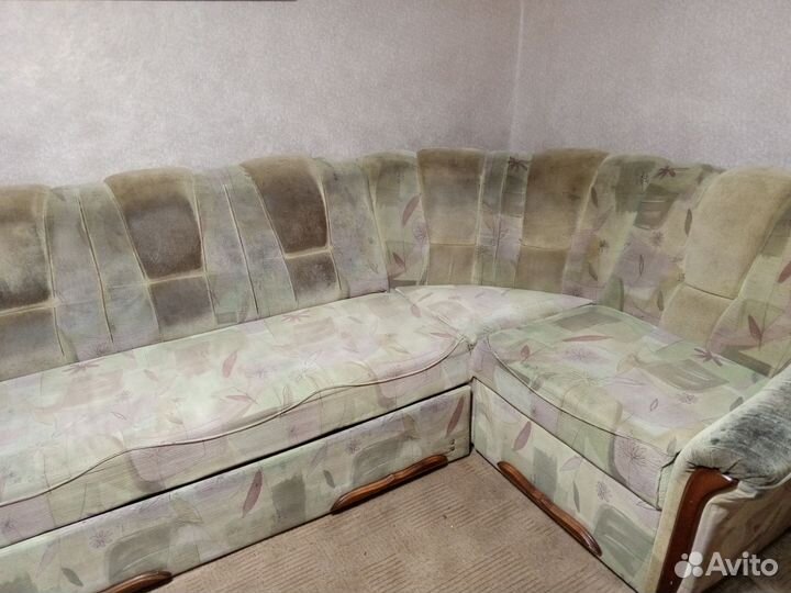 Угловой диван бу